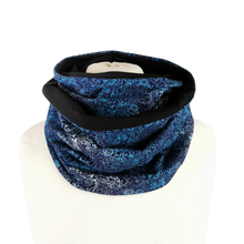 Lade das Bild in den Galerie-Viewer, Loop "Skye" dunkelblau rund Jersey Schlauchschal