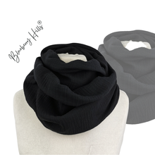 Lade das Bild in den Galerie-Viewer, Loop Musselin uni schwarz einfarbig