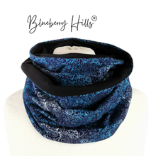 Lade das Bild in den Galerie-Viewer, Loop "Skye" dunkelblau rund Jersey Schlauchschal