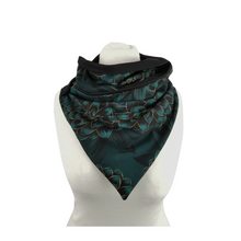 Lade das Bild in den Galerie-Viewer, Loop "Dahlienblüte" jadegrün mit Knopf