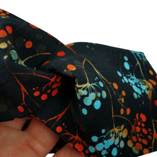 Lade das Bild in den Galerie-Viewer, Haarband "Nordwind" Jersey nachtblau Blumen