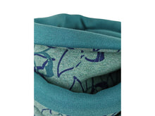 Lade das Bild in den Galerie-Viewer, Loop mit Blumenmuster petrol grün blau Winter dick Loopschal Tuch French Terry Rundloop klassisch Blumen floral Loopschal