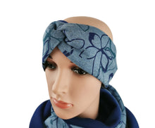 Lade das Bild in den Galerie-Viewer, Haarband Stirnband Knoten Blumen blau petrol elastisch Knotenlook breit warm

