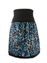 Lade das Bild in den Galerie-Viewer, Rock „Flom“ – Damenrock aus Jersey, blau, klappbarer Bund