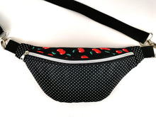 Lade das Bild in den Galerie-Viewer, Cross bag Kirschen Bauchtasche Hip bag