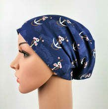 Lade das Bild in den Galerie-Viewer, Beanie Damen Jersey Anker Rosen lila