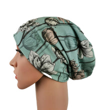 Lade das Bild in den Galerie-Viewer, Beanie Damen Jersey Bambus mintgrün Blumen Pastellfarben