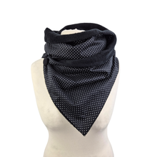 Lade das Bild in den Galerie-Viewer, Winterloop Fleece MINI DOTS Schwarz – warmer Fleeceloop mit weißen Punkten

