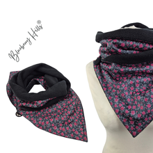 Lade das Bild in den Galerie-Viewer, Winterloop Fleece TRACHTEN Anthrazit Rosa – warmer Fleeceloop mit kleinen Röschen
