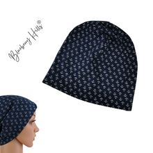 Lade das Bild in den Galerie-Viewer, Beanie &quot;Skagen&quot; für Damen aus blauem Jersey mit Ankern
